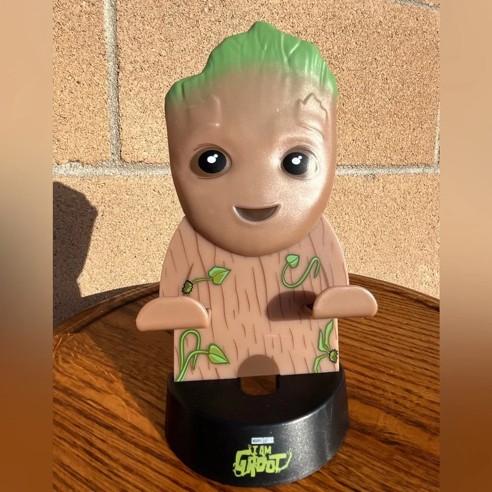 Groot from the Guardian of the galaxy Cell Phone Stand Tree Cartoon